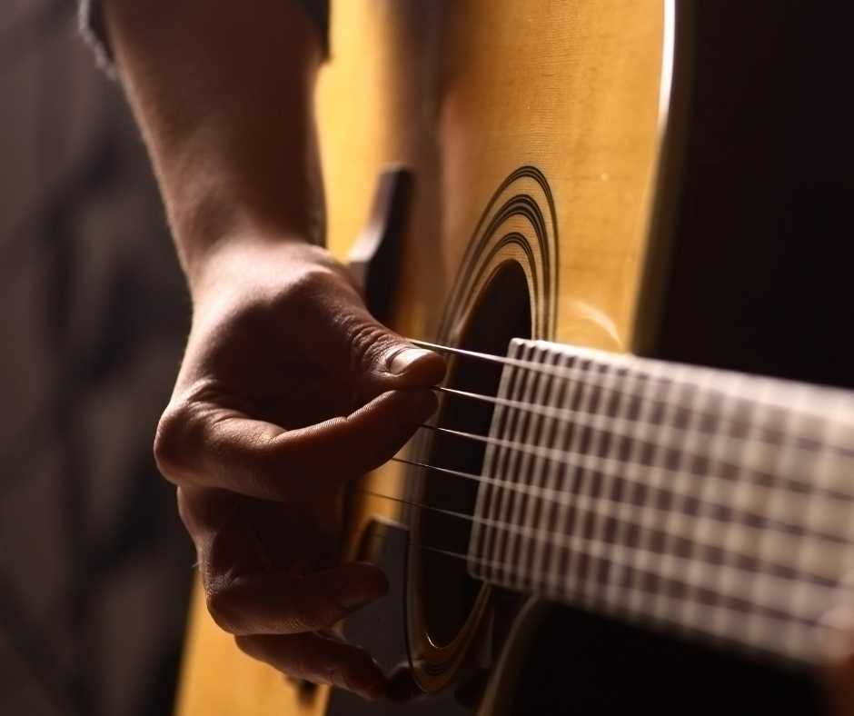 how to teach guitar to a beginner